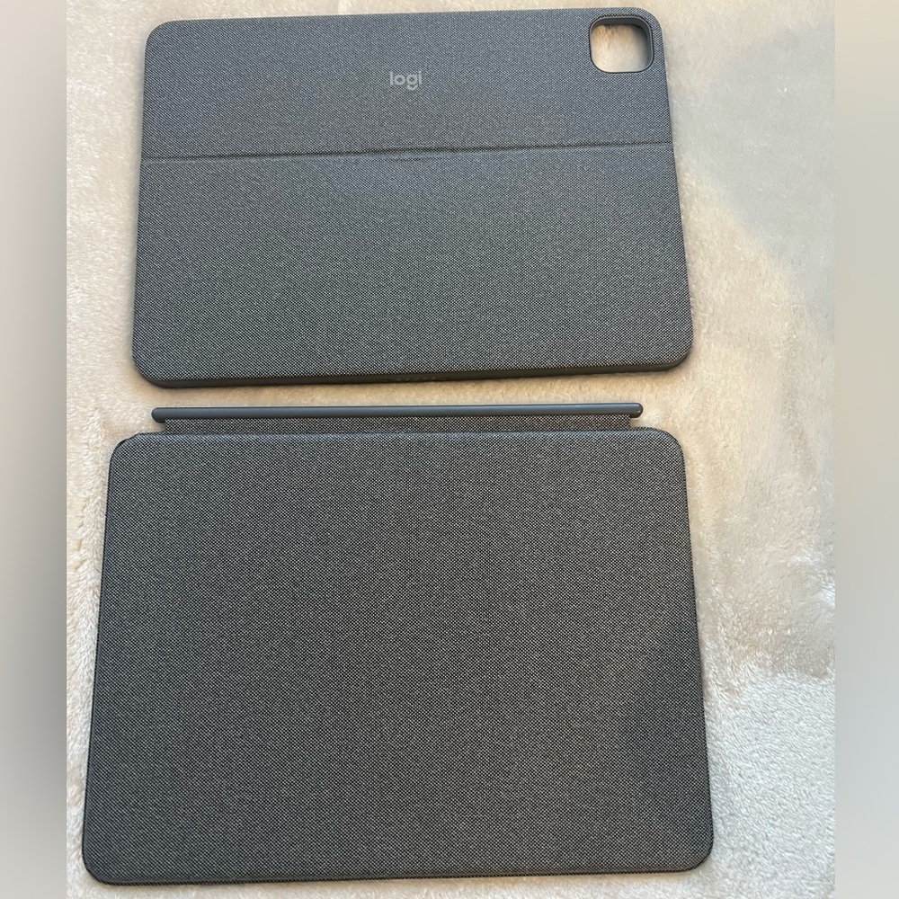 Tablet Case with keyboard-Logitech - Picture 6 of 10